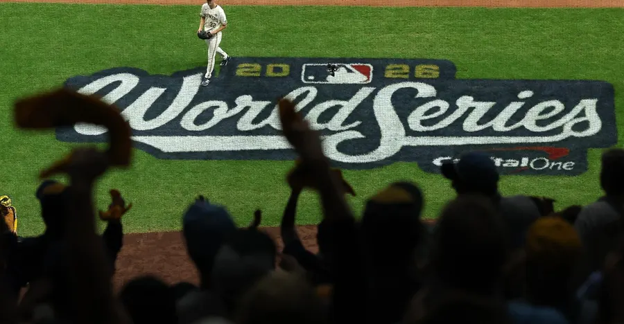 Brewers take 2-0 World Series lead over Rays, first since 1982