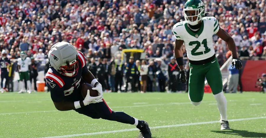 Patriots receiver Romeo Doubs placed on injured reserve with shoulder injury