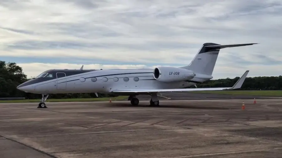 Argentine firm's jet held in Iguazú over unauthorized Miami flight