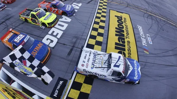 NASCAR driver Sammy Smith wins first Truck Series race, signs with TRICON for 2027