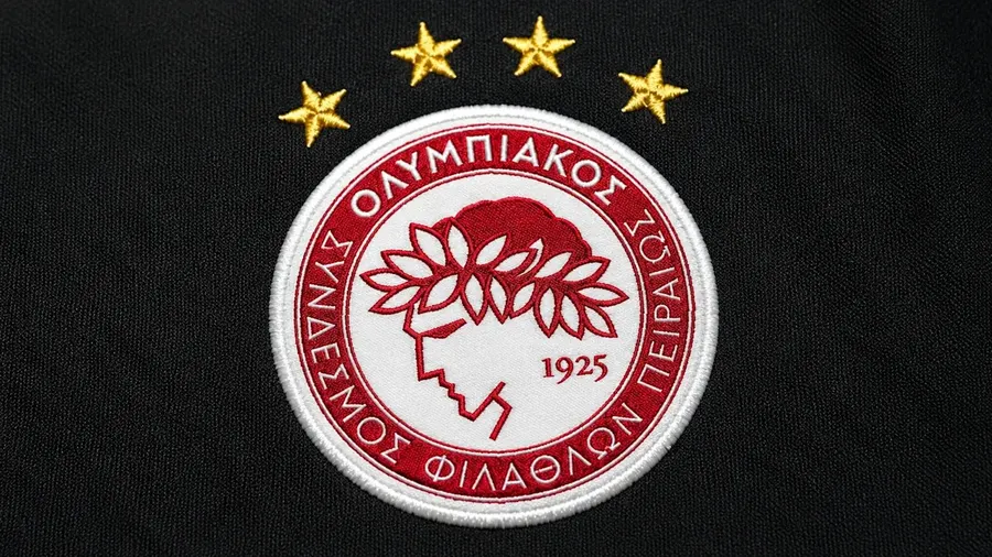 Olympiacos beat Sparta Prague for 10th straight Europa League win