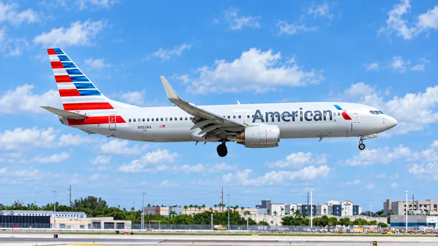 United flight to Newark returns to Las Vegas over hijack threat