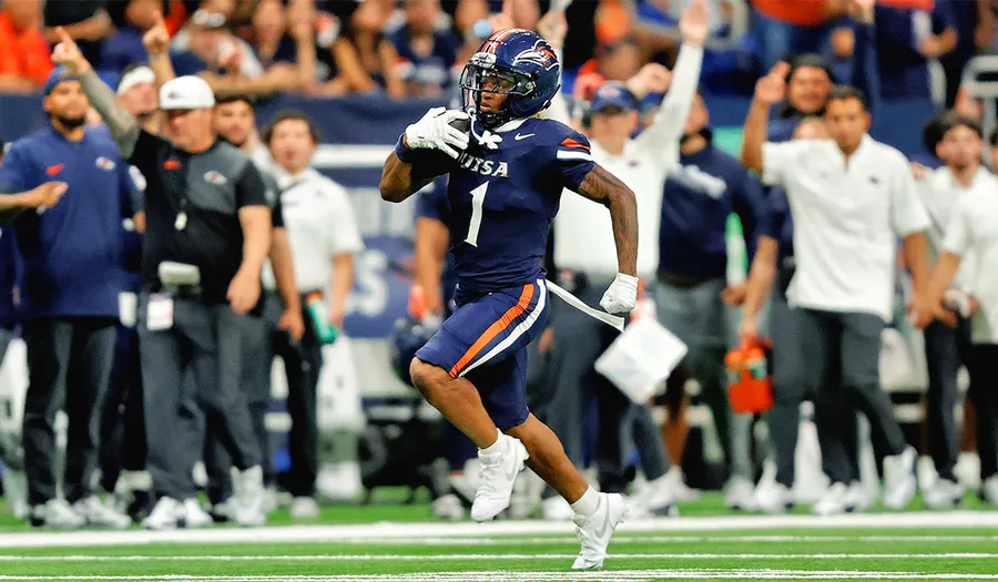UTSA Roadrunners host Navy in first-ever meeting at Alamodome