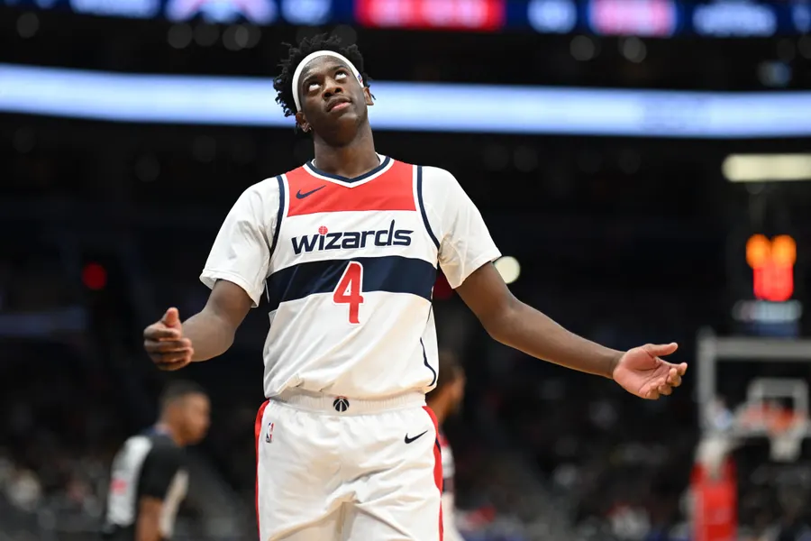 No. 1 pick AJ Dybantsa exits Wizards preseason finale with ankle injury