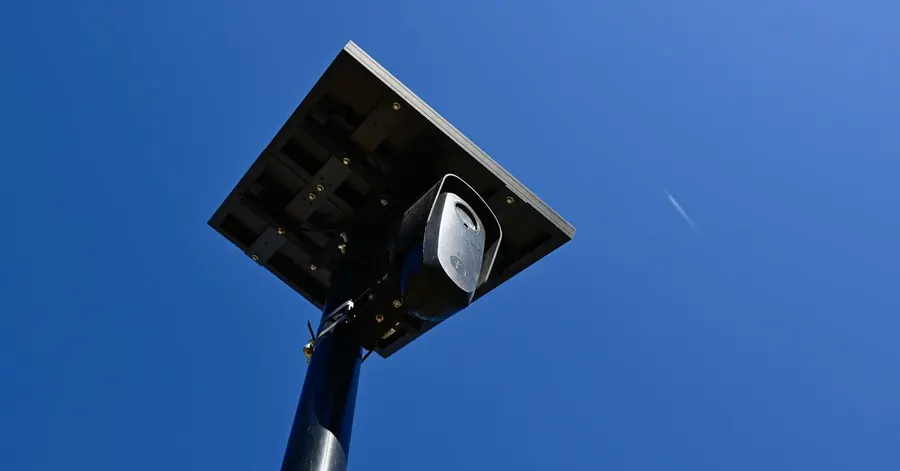 Flock offers buyouts as customers flee