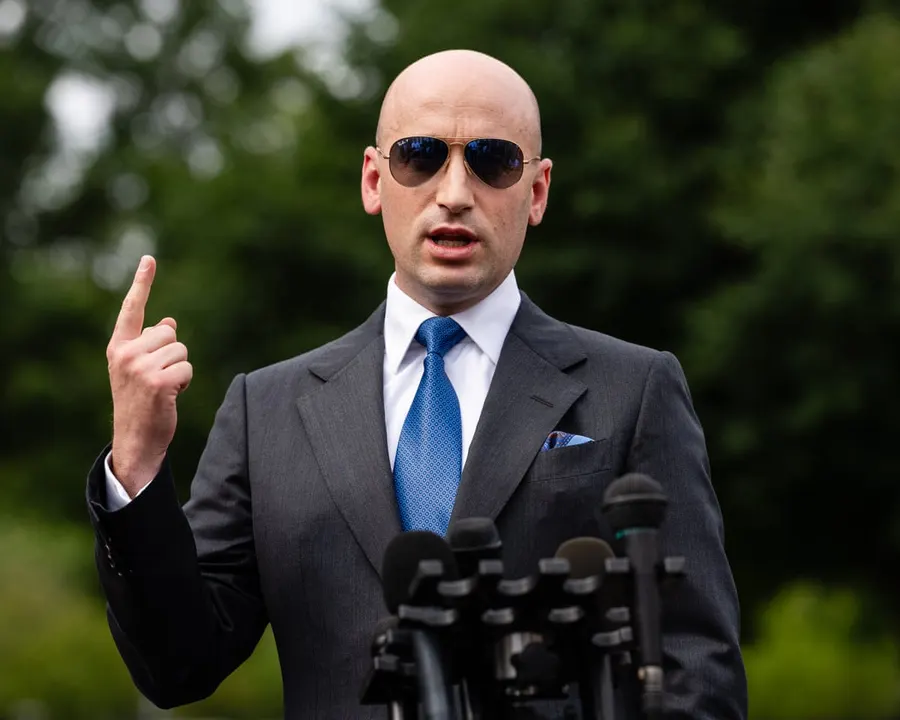Stephen Miller pushes to speed migrant child removals