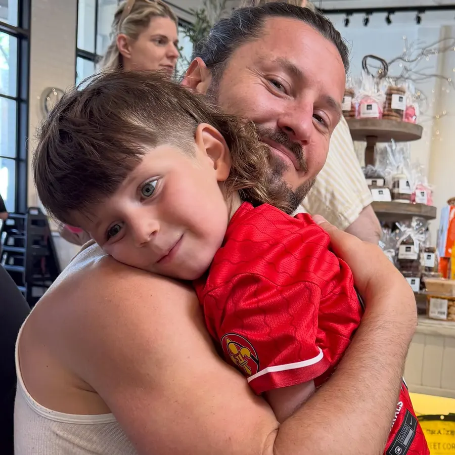 Val Chmerkovskiy news