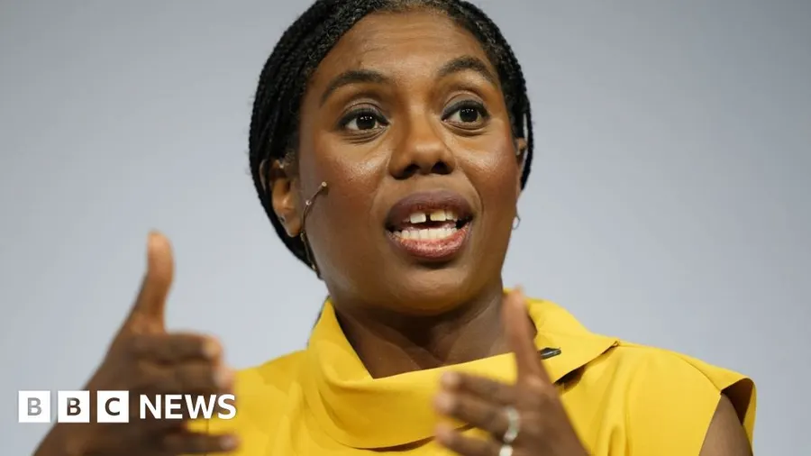 Tories plan universal credit cuts