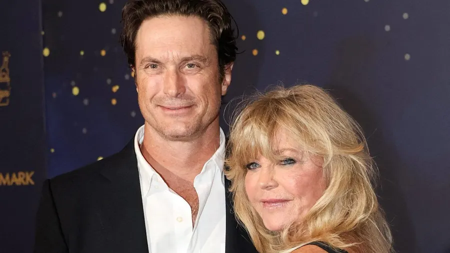 Oliver Hudson news