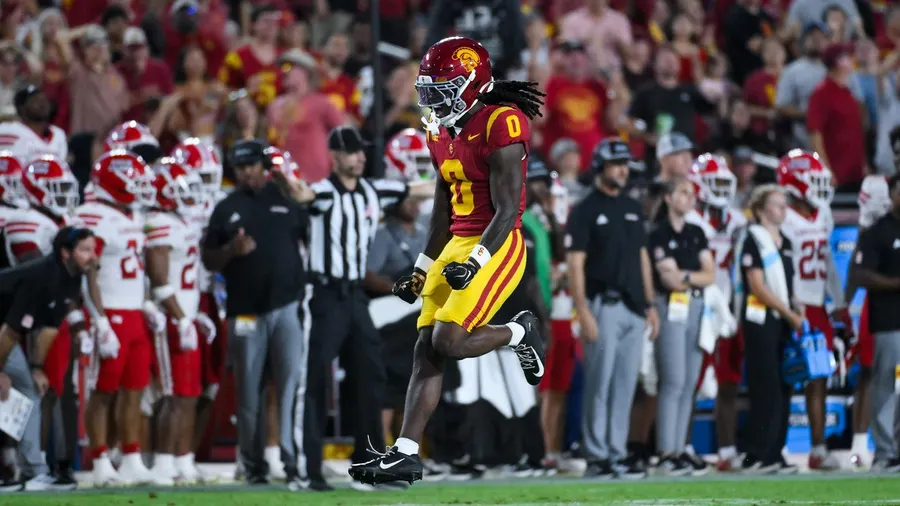 USC football news