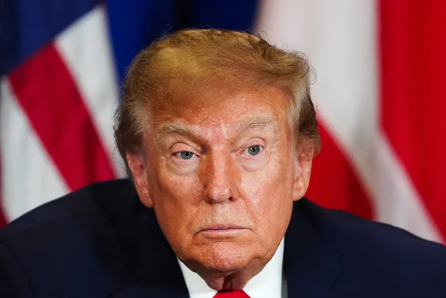 Trump pledges $5,000 dividend