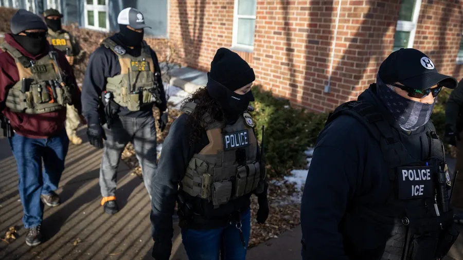 Amnesty International calls to abolish ICE