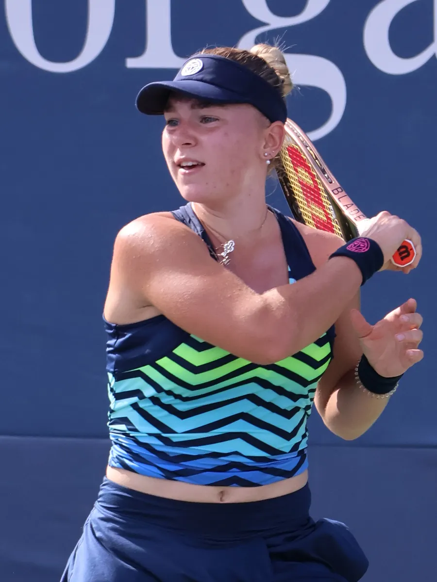 Uzbek tennis player Maria Timofeeva reaches Guangzhou Open second round