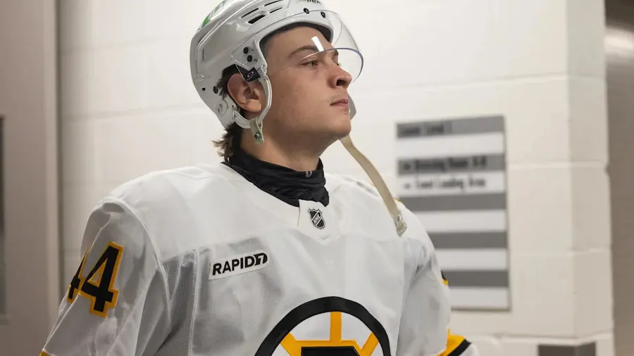 Bruins rookie James Hagens ties for second in NHL rookie scoring with six points