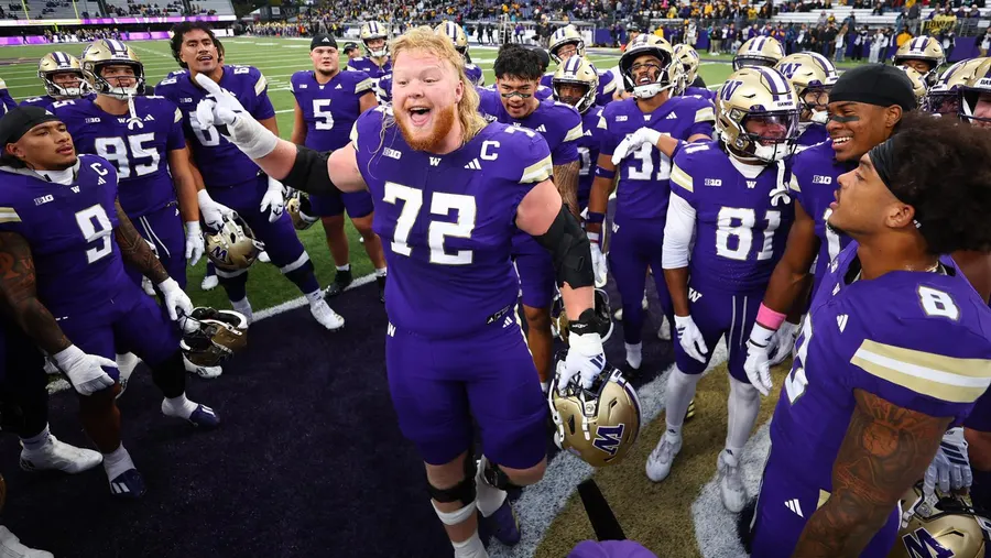 Washington Huskies fall to 3-3 after third straight loss to Iowa