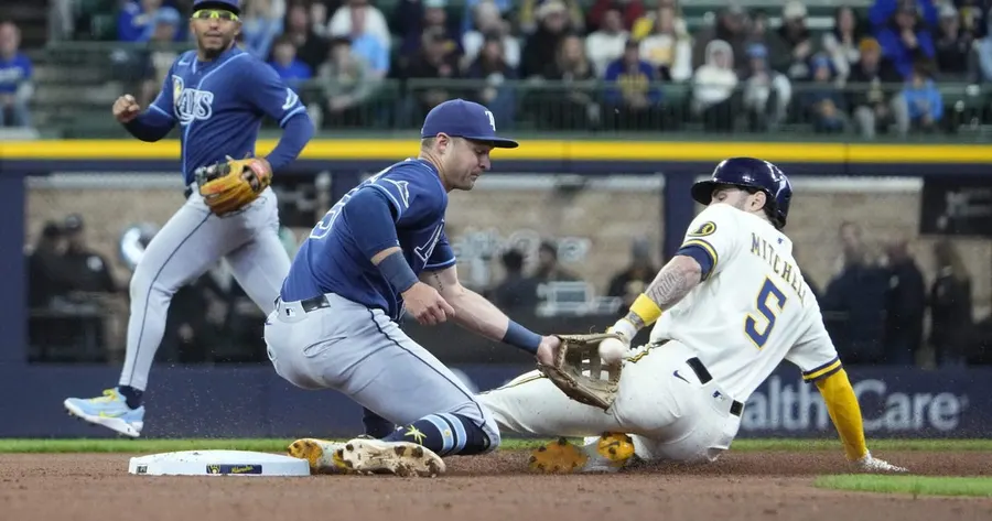 Brewers host Rays in Game 1 of first all-first-timer World Series since 1980