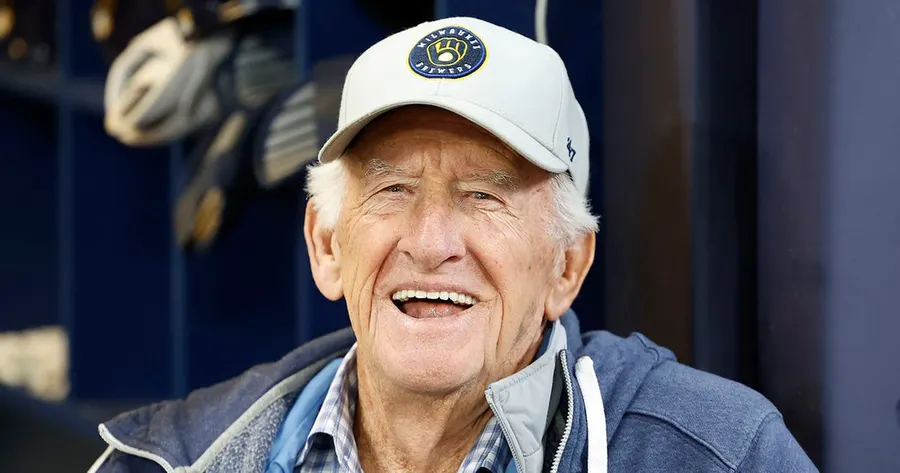 Bob Uecker's family says he would be proud of World Series-bound Brewers
