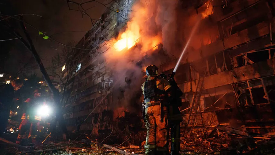 Russian missiles hit Kyiv
