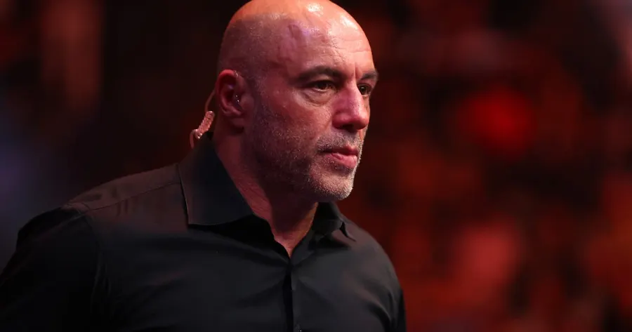 Joe Rogan criticizes Iran war