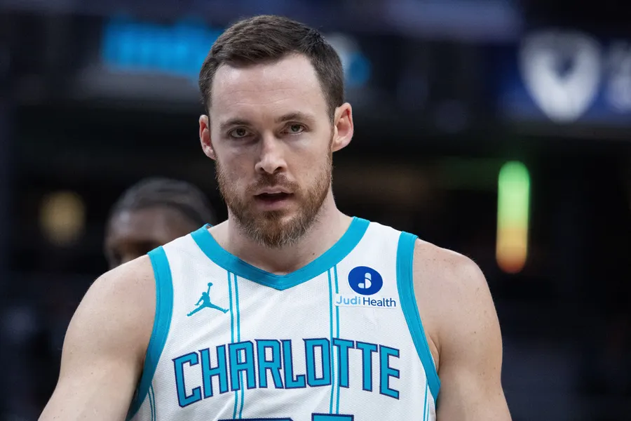 Hornets waive former NBA champion Pat Connaughton to trim roster