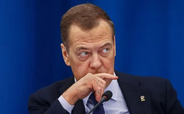 Medvedev viral quote about Trump