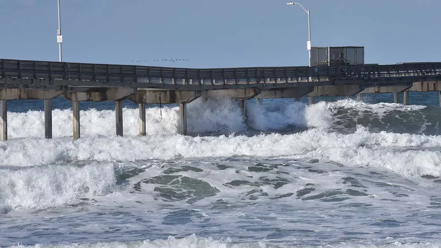 Record-high tides trigger coastal flood warnings along Southern California
