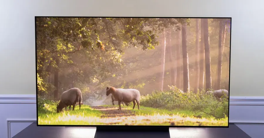 LG and Samsung OLED TVs hit steep October price cuts