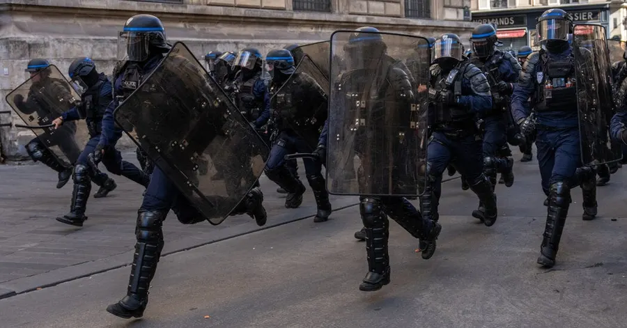 France imposes curfews after nationwide rioting