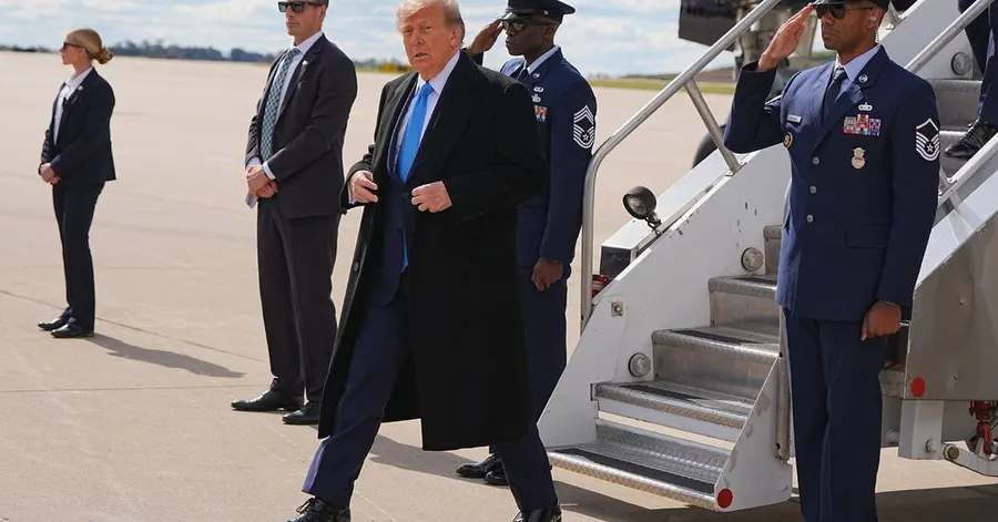 Trump defends easing Russia sanctions, hints hostage deal