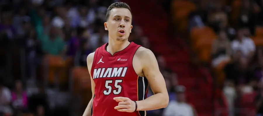 Pistons guard Duncan Robinson ties NBA lead with 15 made threes