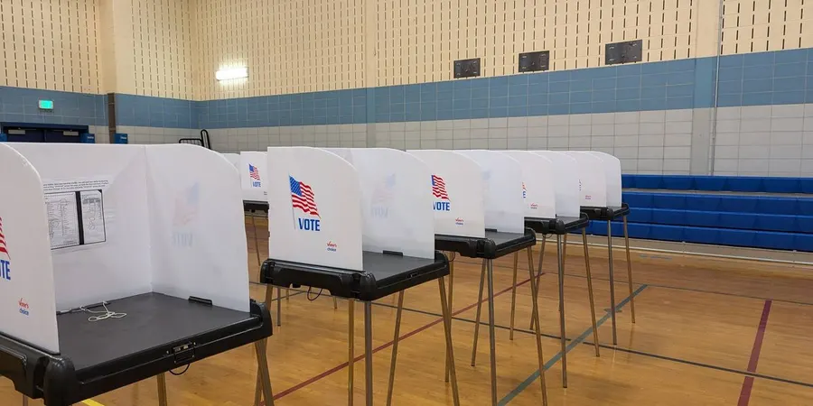 Record Texas early voting turnout