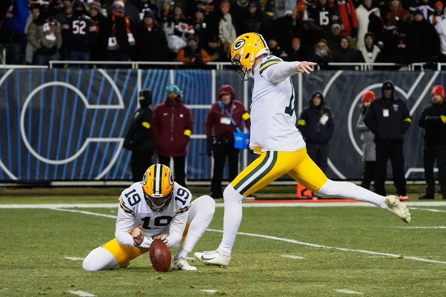 Rams to sign veteran kicker Brandon McManus after workout