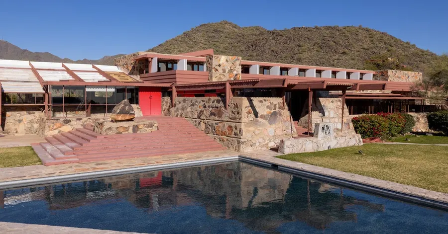 Visitor killed by roof debris at Taliesin West