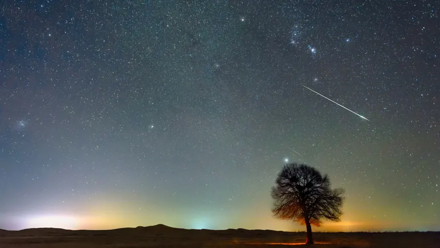 Orionids meteor shower peaks overnight Oct. 21-22 from Halley's Comet debris