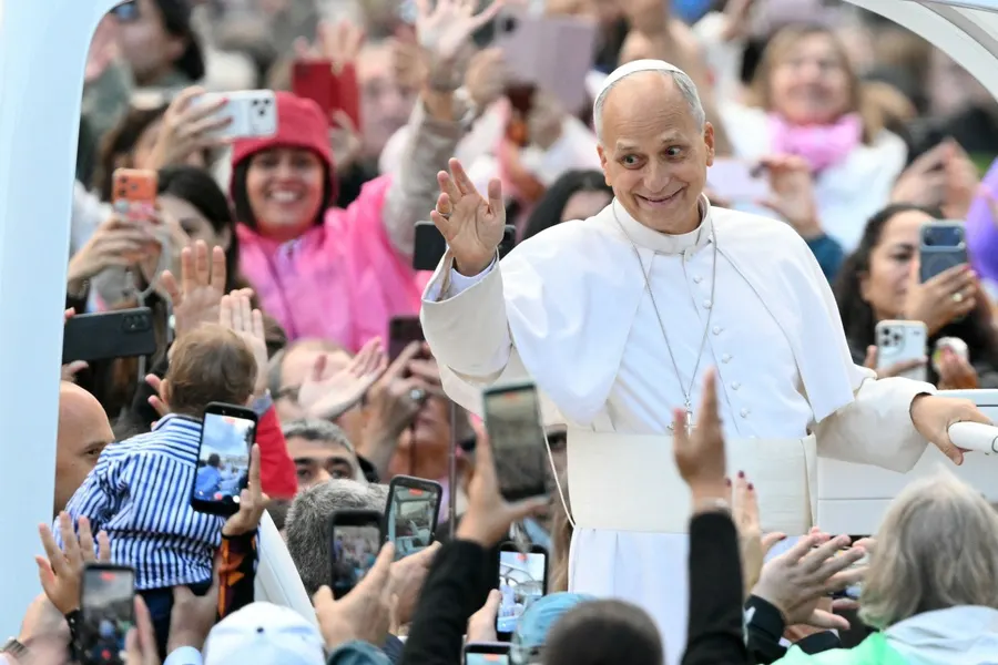 Pope Leo ends cancer treatment