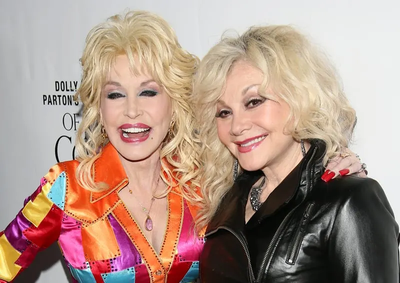 Dolly Parton's sister alleges Nashville voting machine errors