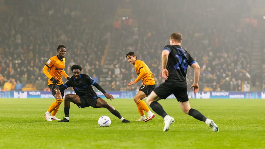 Wolves draw 1-1 with Portsmouth at home in Championship