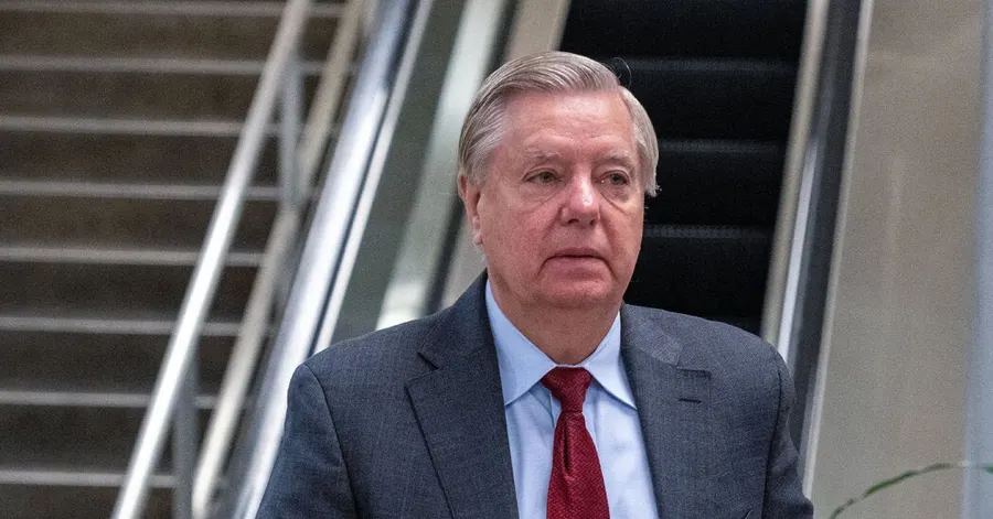 Video claims Lindsey Graham paid men for sex