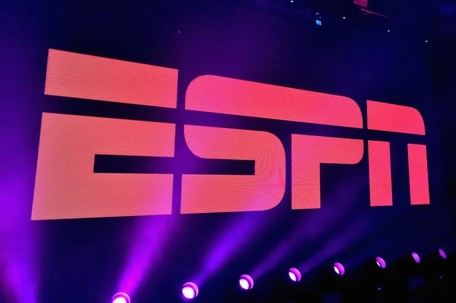 ESPN radio broadcaster Dan Davis dies