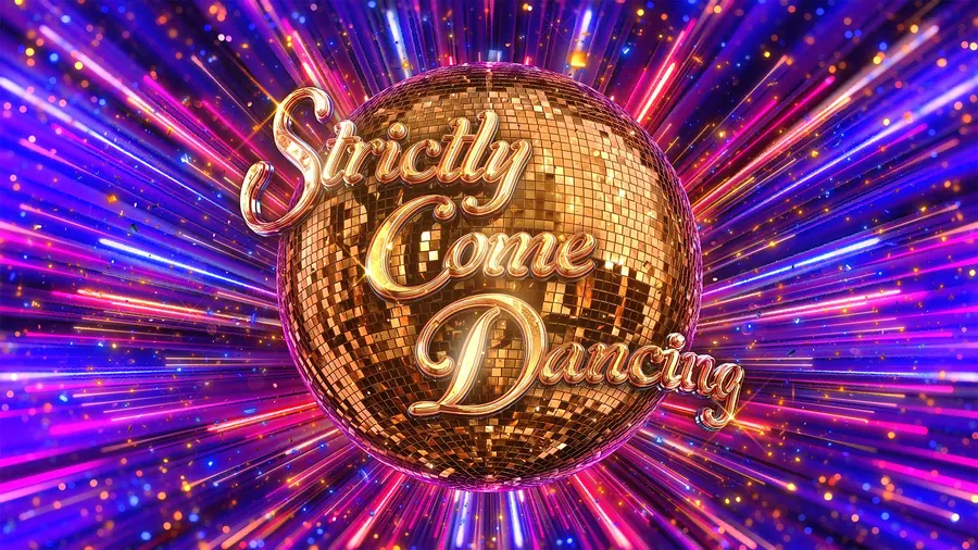 Jaime Winstone performs Strictly foxtrot
