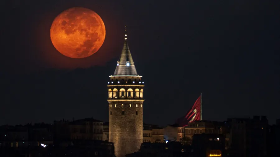 October's Hunter's Moon peaks and photographers capture it worldwide