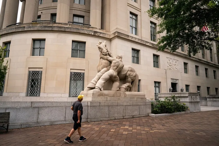 FTC and 20 states sue Dollar General over overcharging