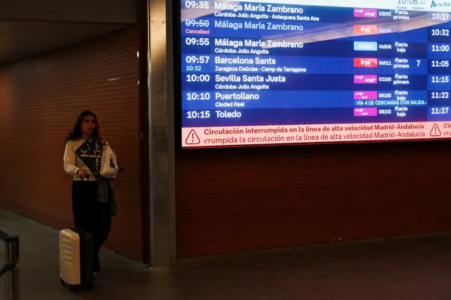High-speed train crash reported in Spain