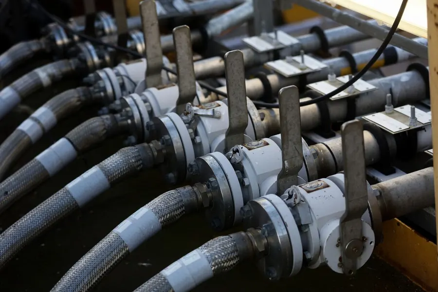 UK to scrap gas standing charges