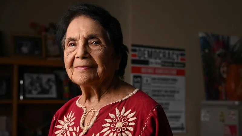 Labor leader Dolores Huerta, co-founder of United Farm Workers, dies at 96