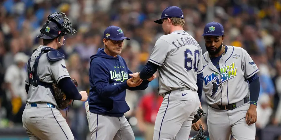 Rays manager Kevin Cash's bullpen choices scrutinized in World Series