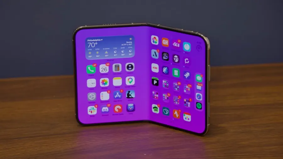 Apple iPhone Duo reviews surface