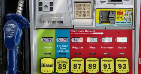 Trump aides push Russian diesel