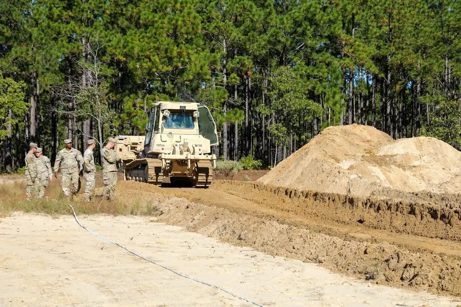 US Army battlefield graves drill
