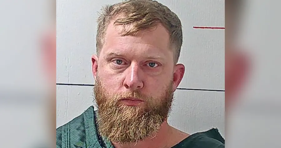 Kyle Chrisley enters guilty plea